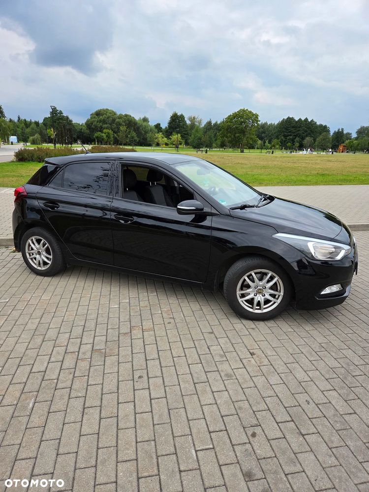 Hyundai i20 1.4 CRDI Elegant - 8