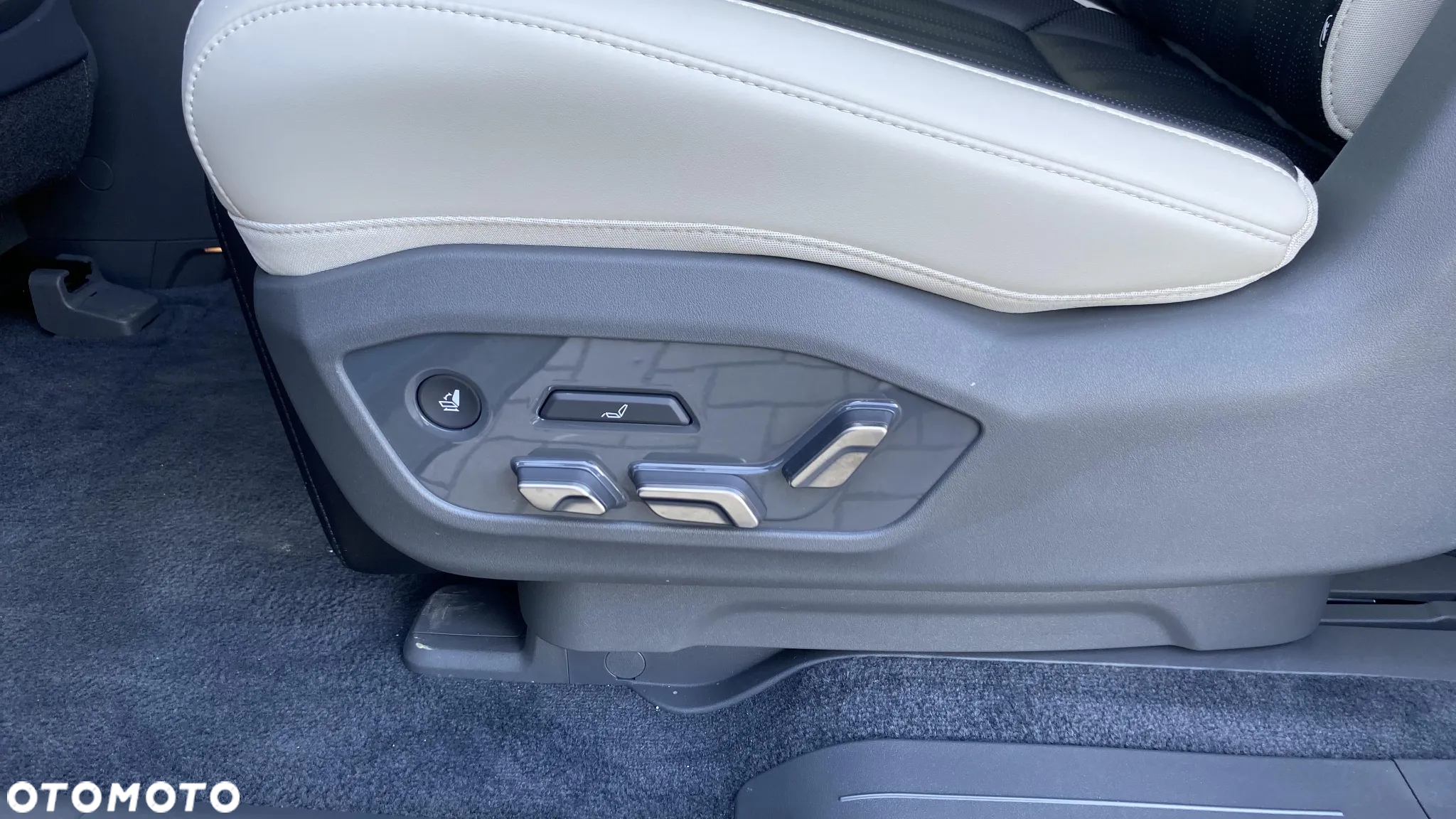 Kia EV9 99.8kWh GT-Line AWD - 17