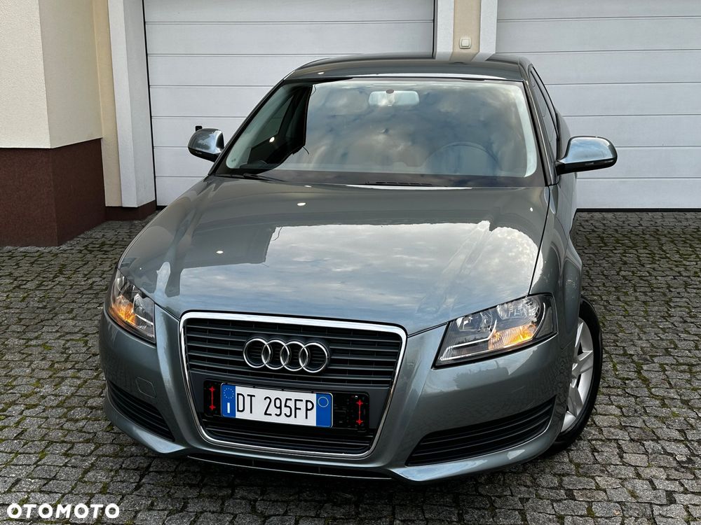 Audi A3 Sportback 1.8 TFSI Attraction - 2