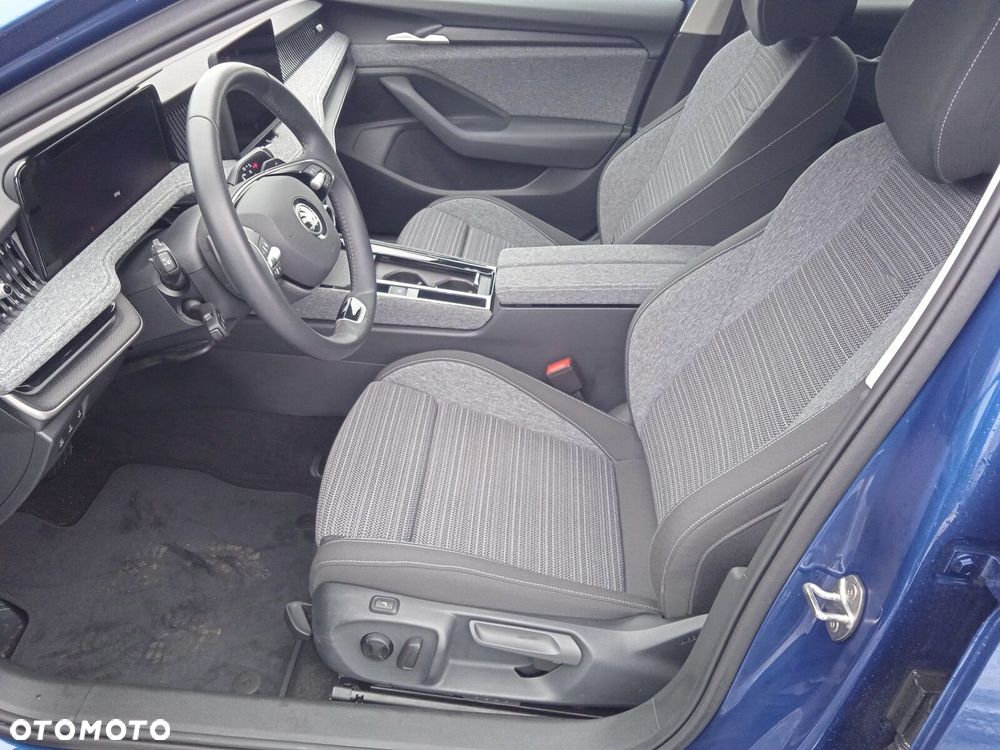 Skoda Superb 2.0 TDI SCR 4x4 Selection DSG - 13