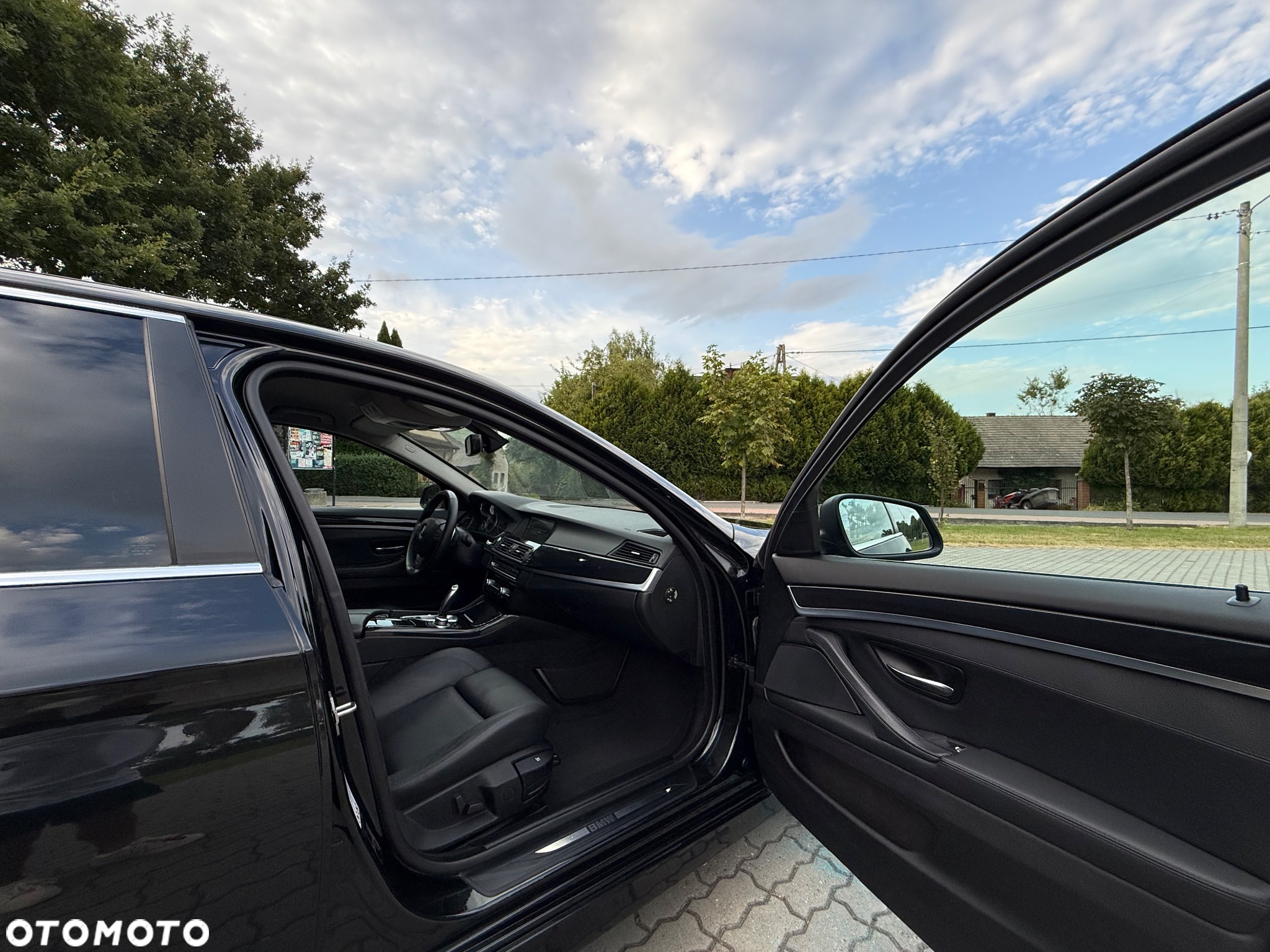 BMW Seria 5 525d Sport-Aut - 23