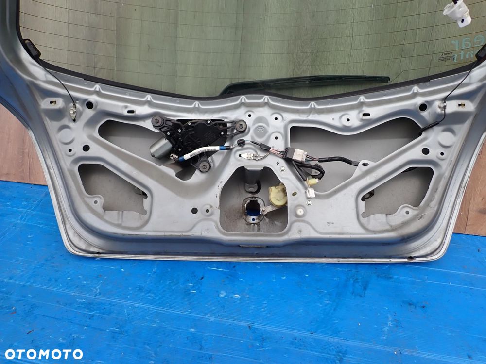 TOYOTA YARIS II 06- KLAPA TYLNA BAGAŻNIKA 1F8 - 12