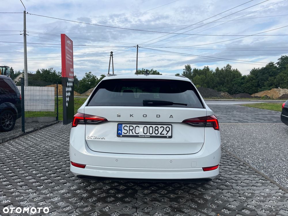 Skoda Octavia Combi 2.0 TDI DSG Exclusive Plus - 16