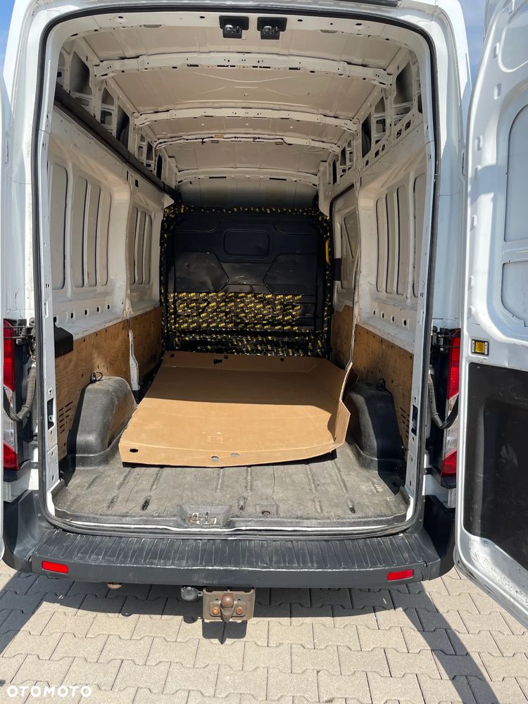 Ford Transit - 29