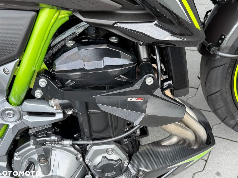 Kawasaki Z 900 - 17