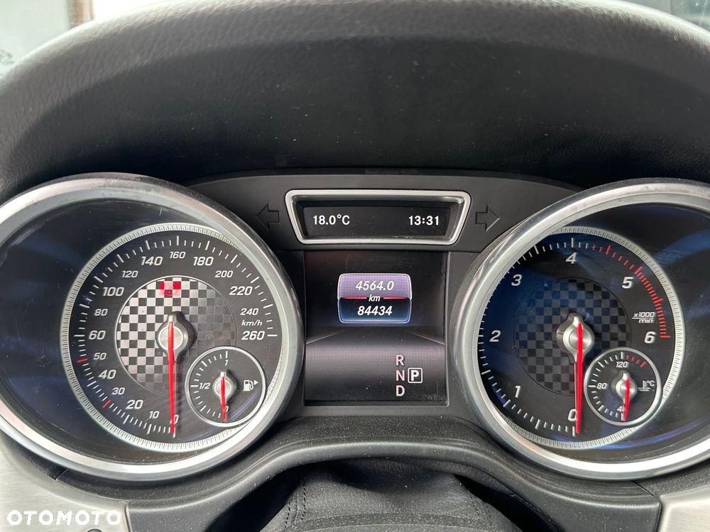 Mercedes-Benz GLE - 9