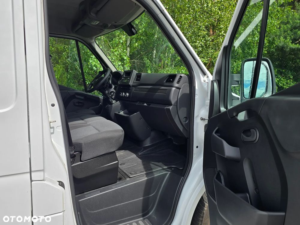 Renault Master 2.3 , 2023 ROK ,Salon Polska ASO L3H2 , bez wkładu , czujniki parkowania - 10