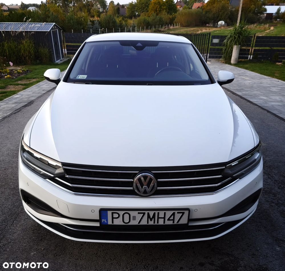 Volkswagen Passat 2.0 TSI Business DSG - 8