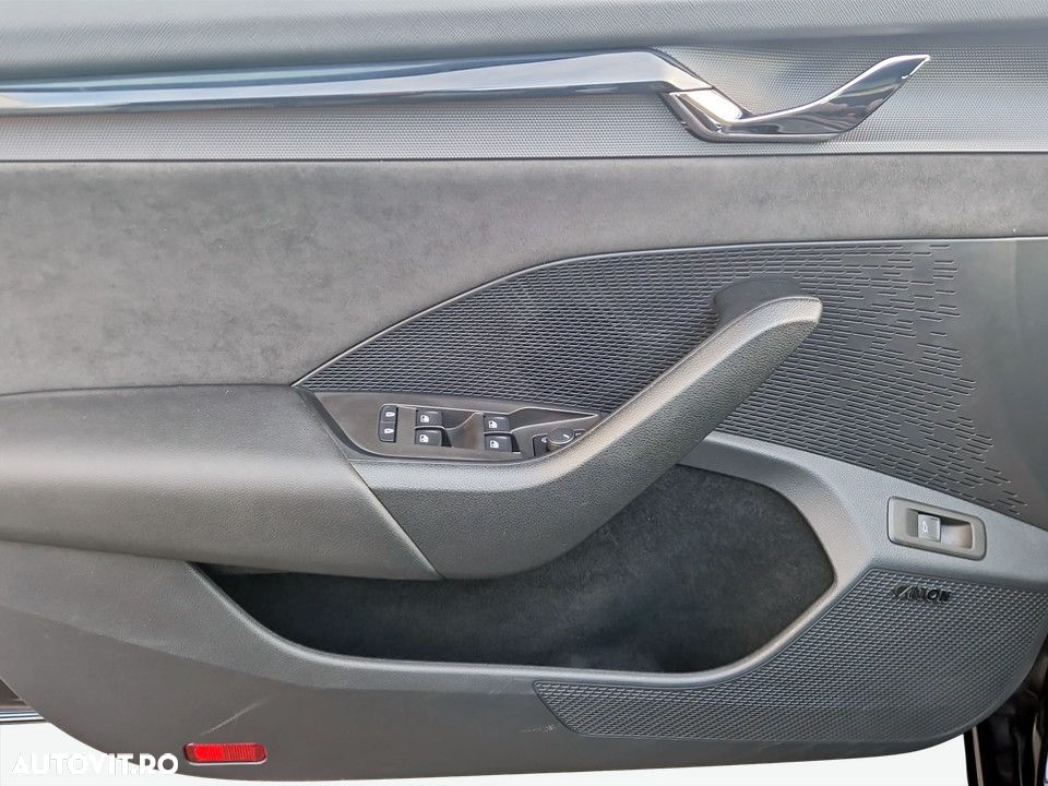 Skoda Octavia RS 2.0 TSI DSG - 16