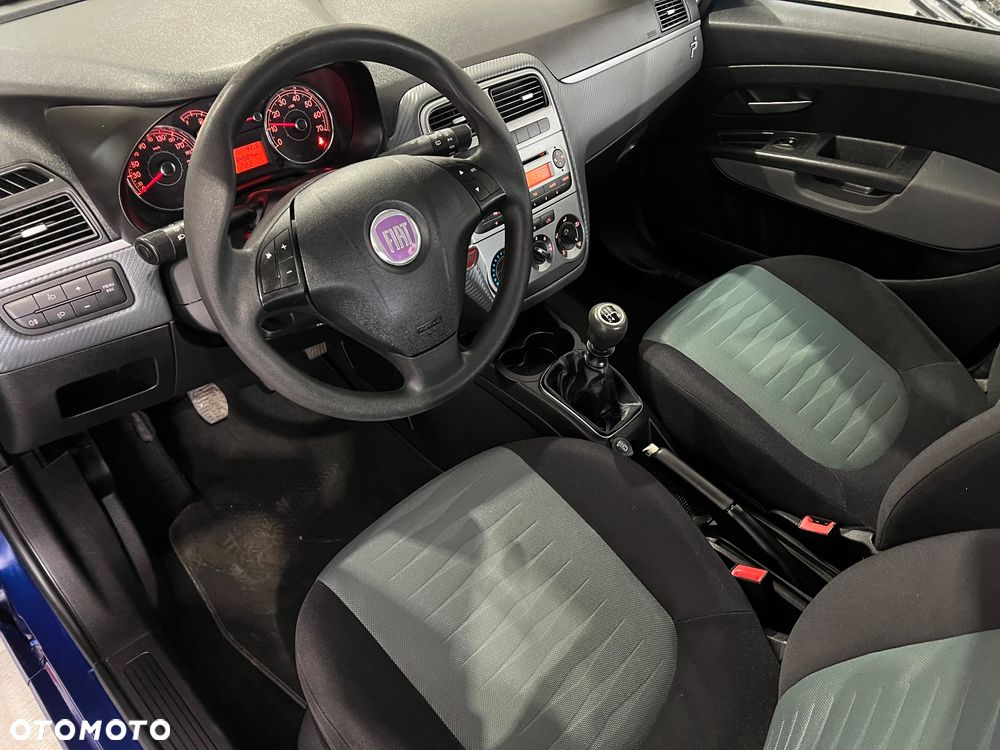 Fiat Punto 1.4 Multiair Lounge S&S - 14