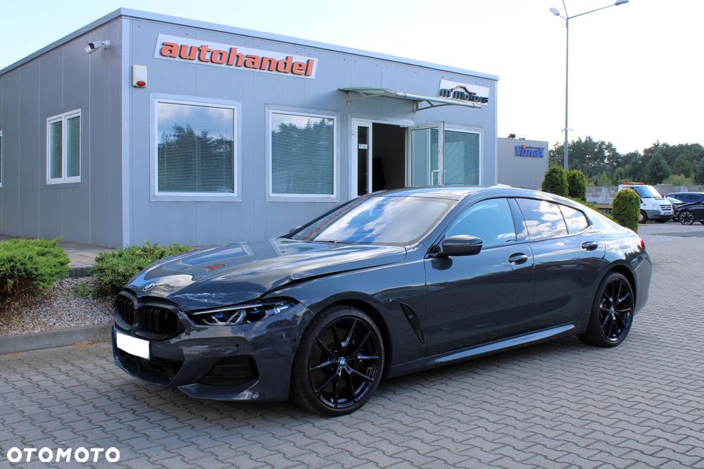 BMW Seria 8 840i xDrive - 1
