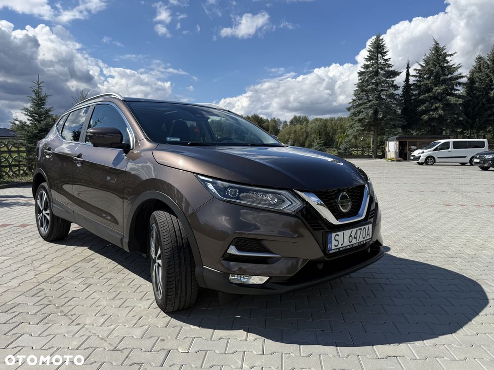 Nissan Qashqai 1.3 DIG-T N-Connecta - 16