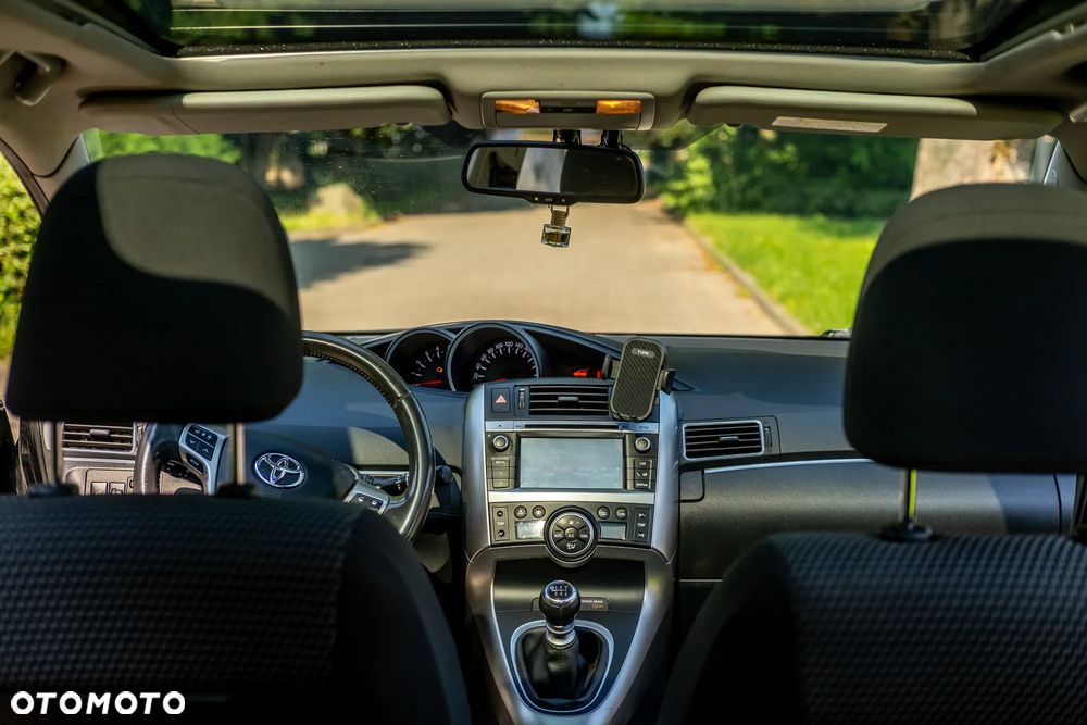Toyota Verso 1.6 D-4D Premium - 13