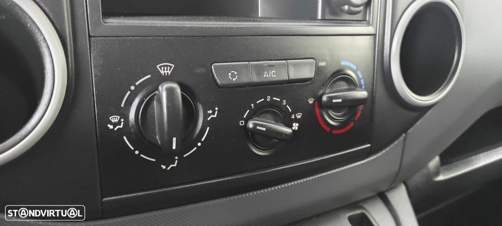 Peugeot Partner 1.6 BlueHDi L1 Pro 3L - 33