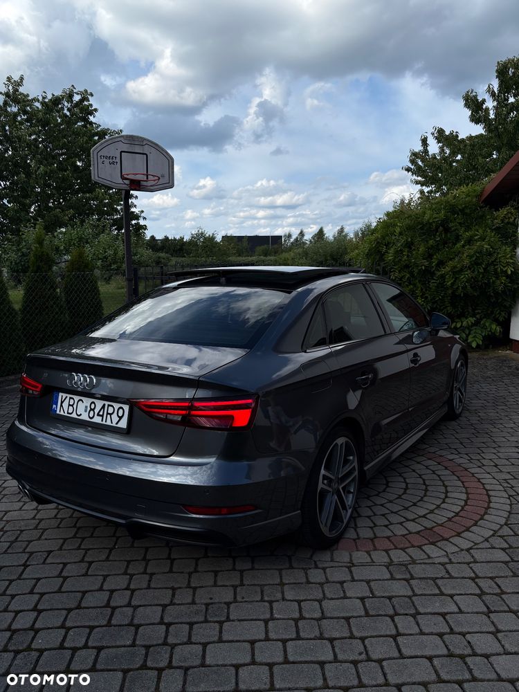 Audi A3 Limousine 35 TDI Sport S tronic - 2