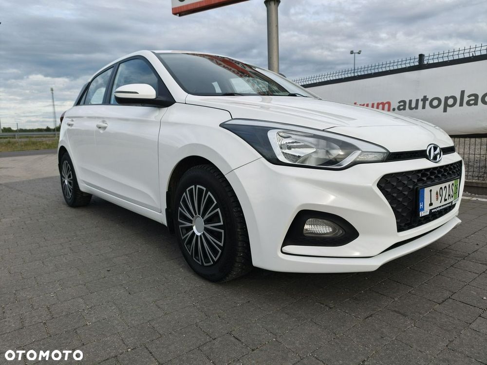Hyundai i20 - 10