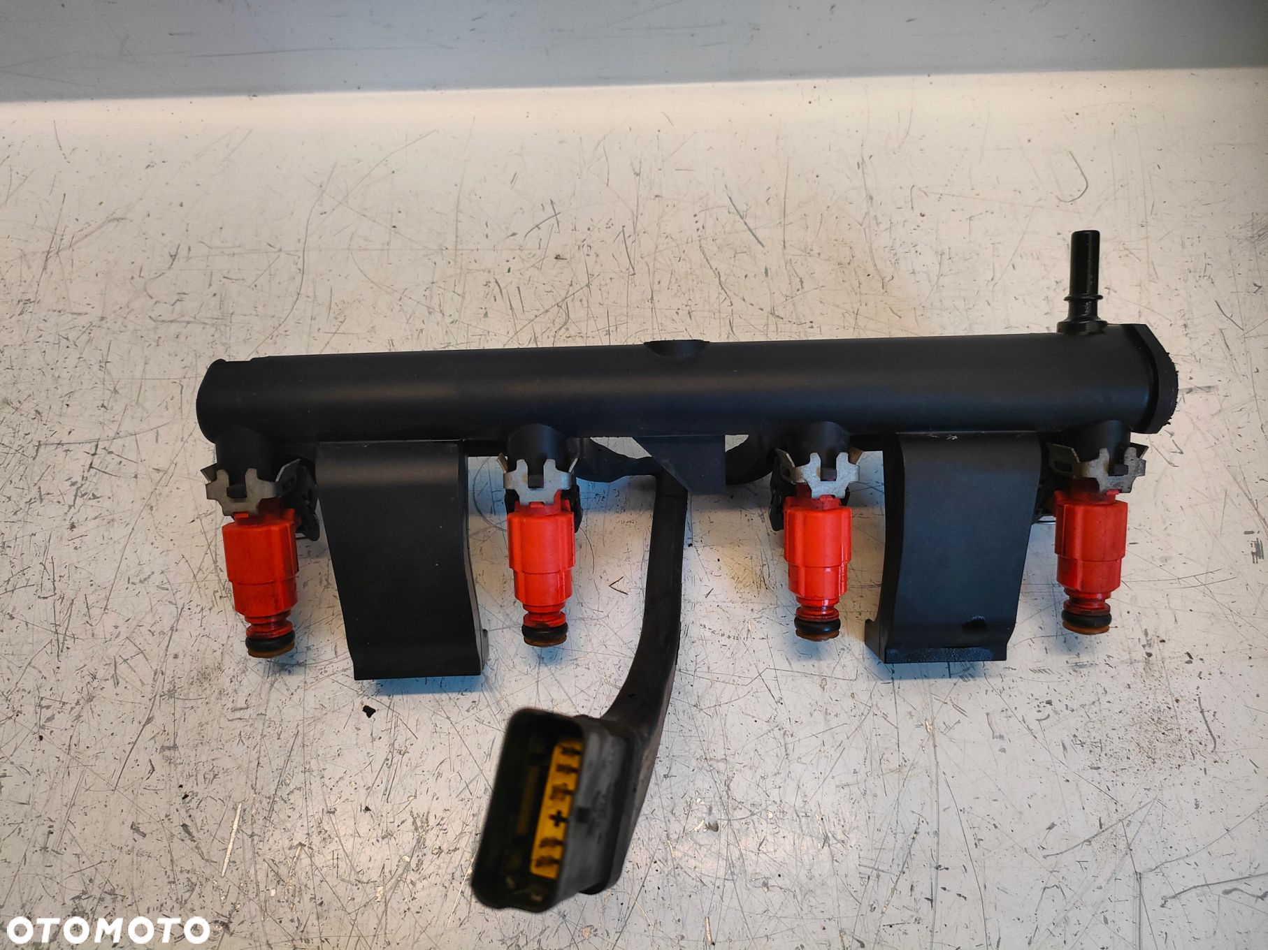 CITROEN C3 PLURIEL 1.6 NFU LISTWA WTRYSKOWA WTRYSKI - 4