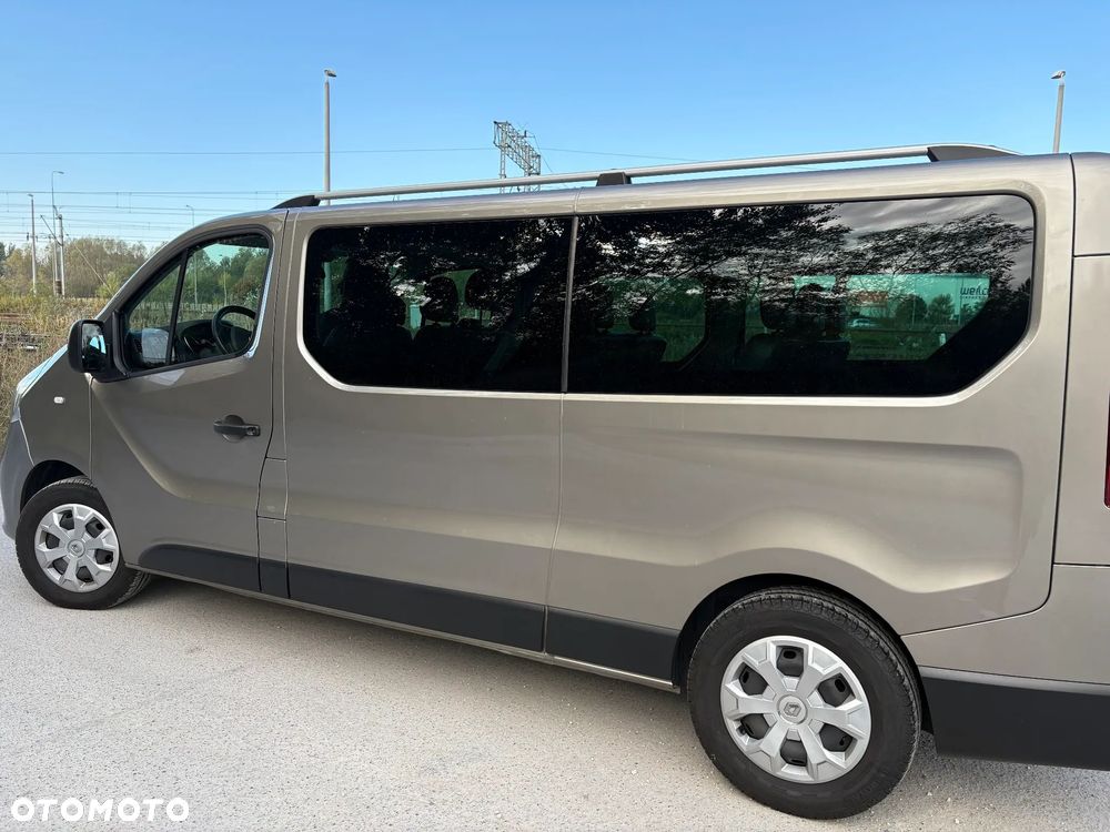 Renault Trafic 2.0 dCi - 6