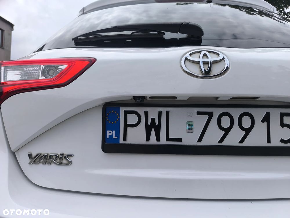 Toyota Yaris - 15