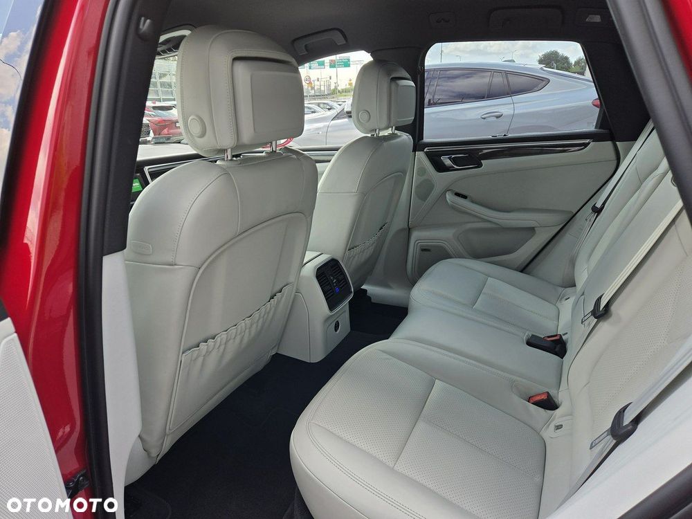 Porsche Macan Standard - 34