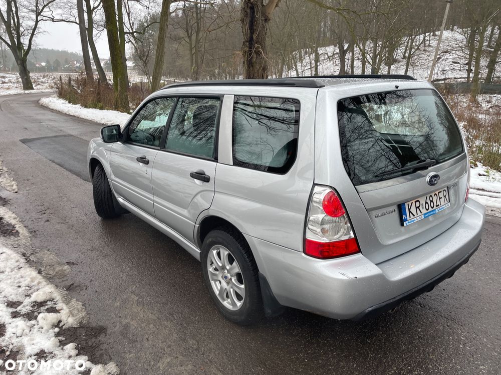 Subaru Forester 2.0 XL WIN - 3
