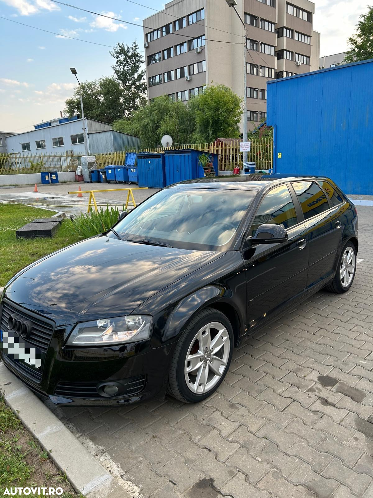 Audi A3 Sportback 1.6 TDI Attraction - 4