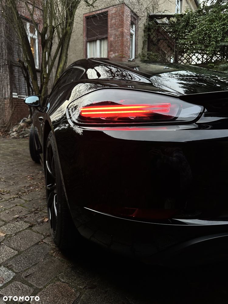 Porsche 718 Cayman GPF PDK - 11