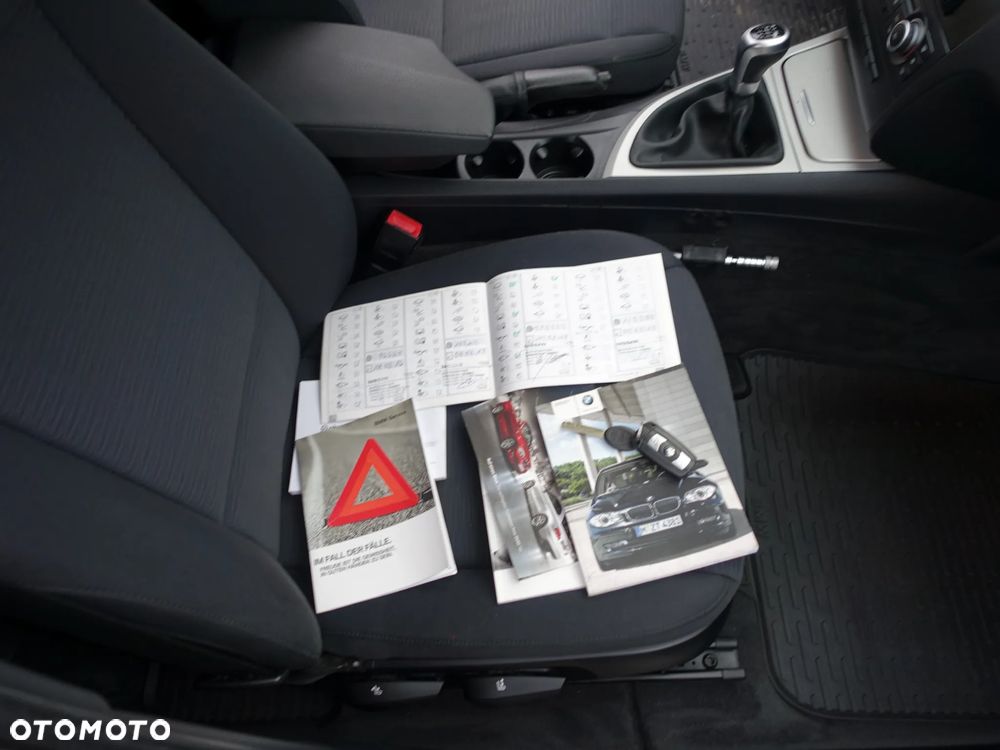 BMW Seria 1 116i Edition Sport - 14