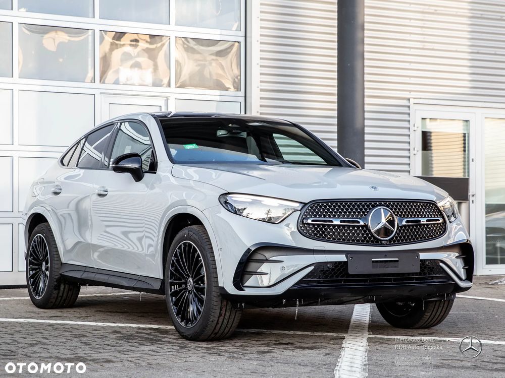Mercedes-Benz GLC 300 e PHEV 4-Matic AMG Line - 3