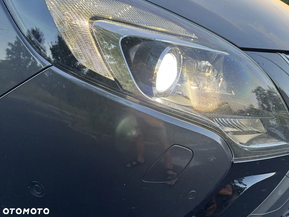 Opel Zafira 2.0 CDTI Cosmo - 11