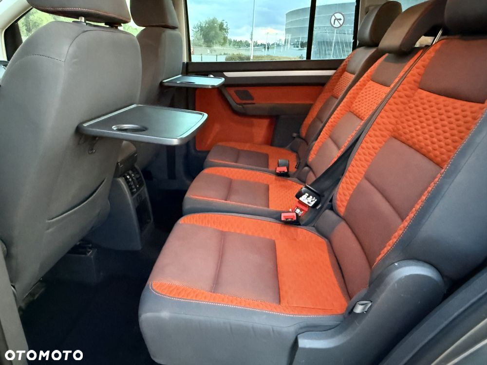 Volkswagen Touran 1.4 TSI Cross - 10