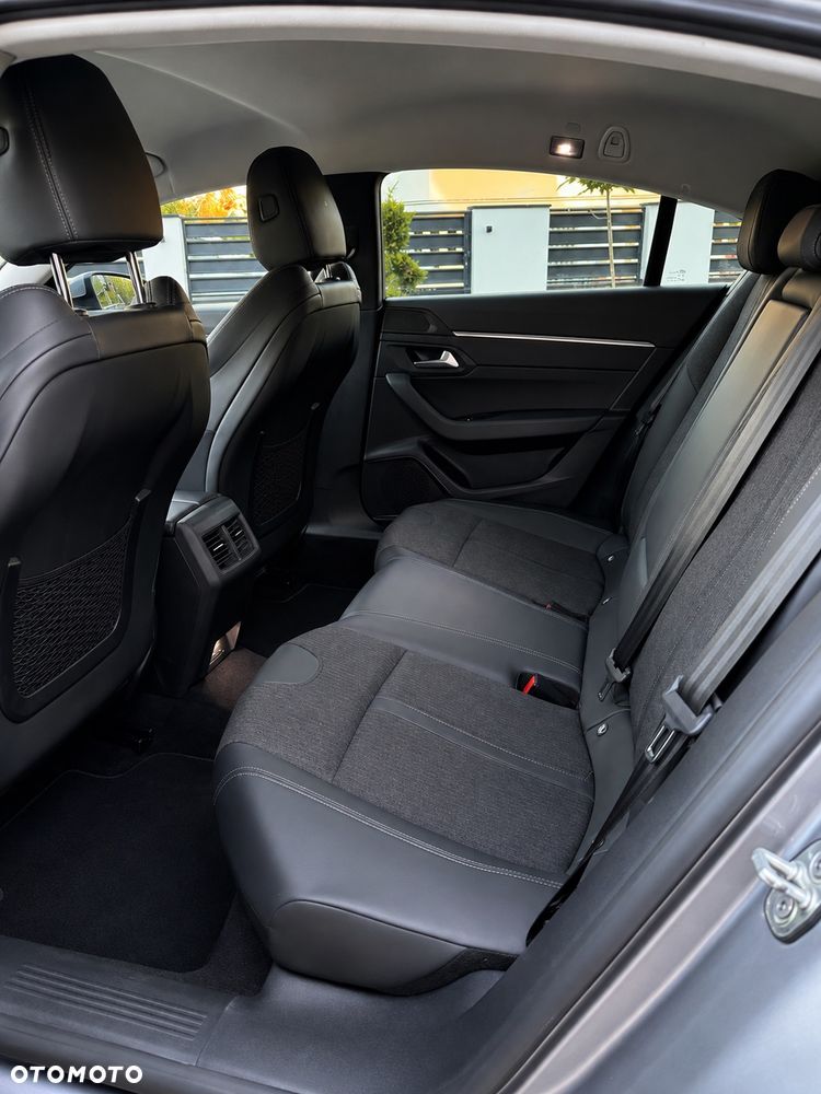 Peugeot 508 PureTech 180 EAT8 Active - 16