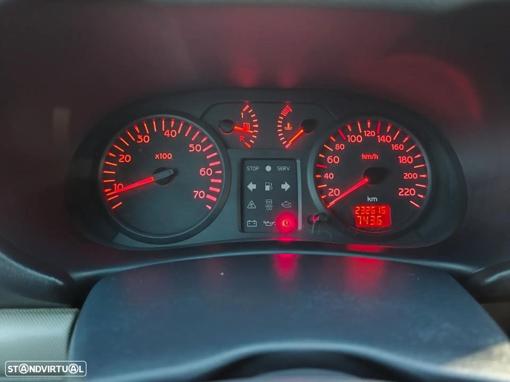 Renault Clio 1.2 16V Dynamique - 19