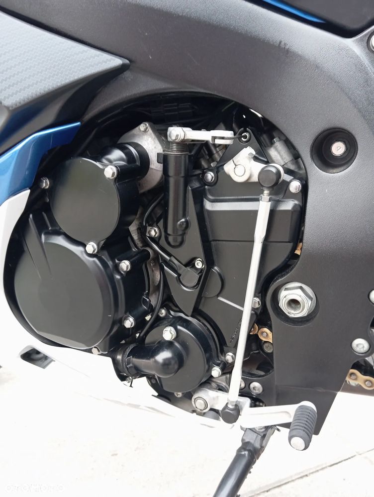 Suzuki GSX-R - 13