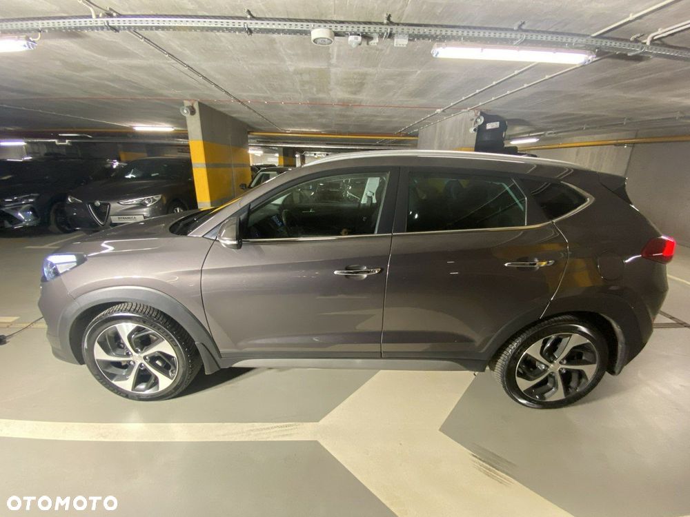 Hyundai Tucson - 4