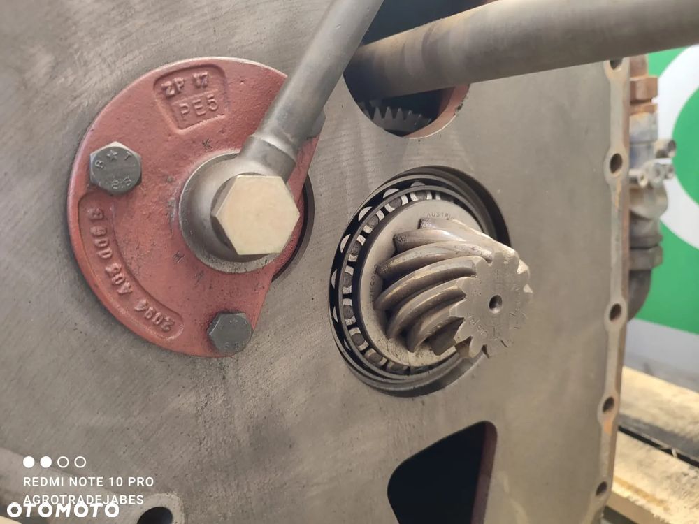 Skrzynia biegów Deutz Fahr Agrotron T 7226  ZF - 10