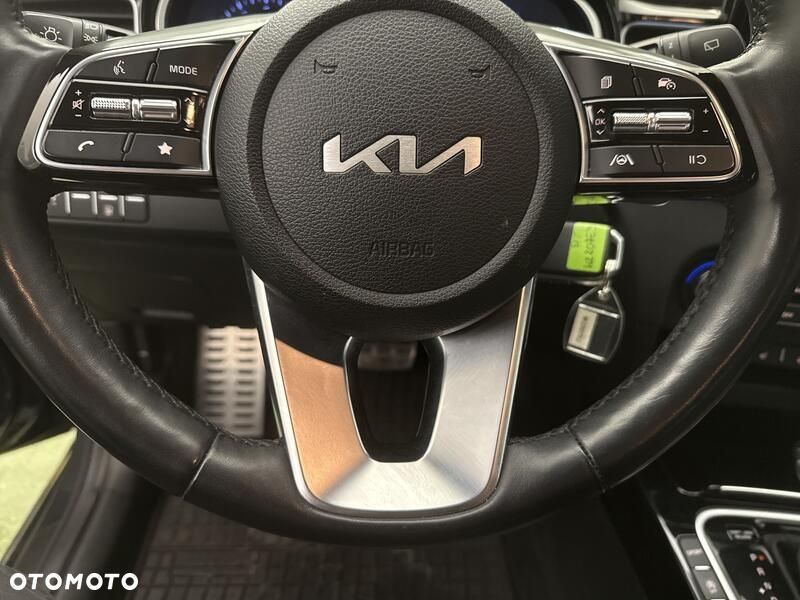 Kia Ceed 1.5 T-GDI Business Line DCT - 14