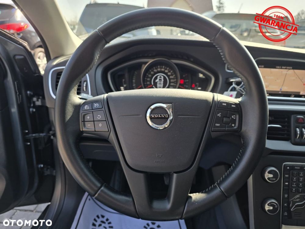 Volvo V40 - 30