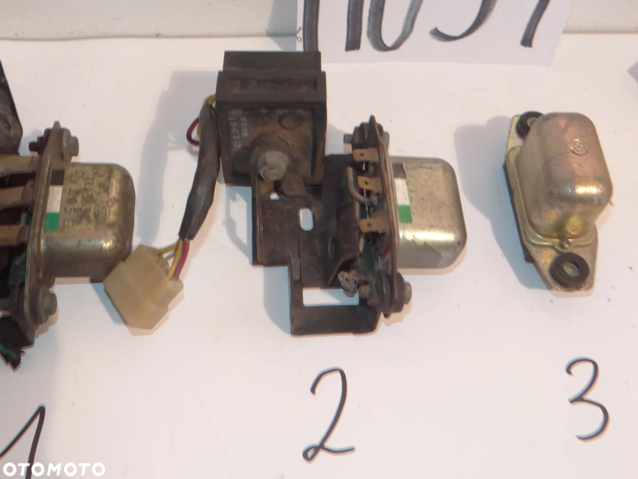 HONDA CB 750 500 FOUR REGULATOR NAPIĘCIA H094 - 3
