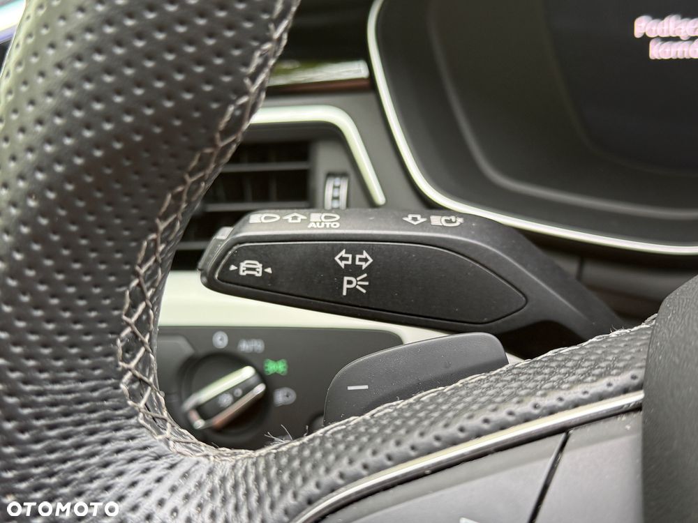 Audi A4 Avant 40 TFSI S tronic S line - 24