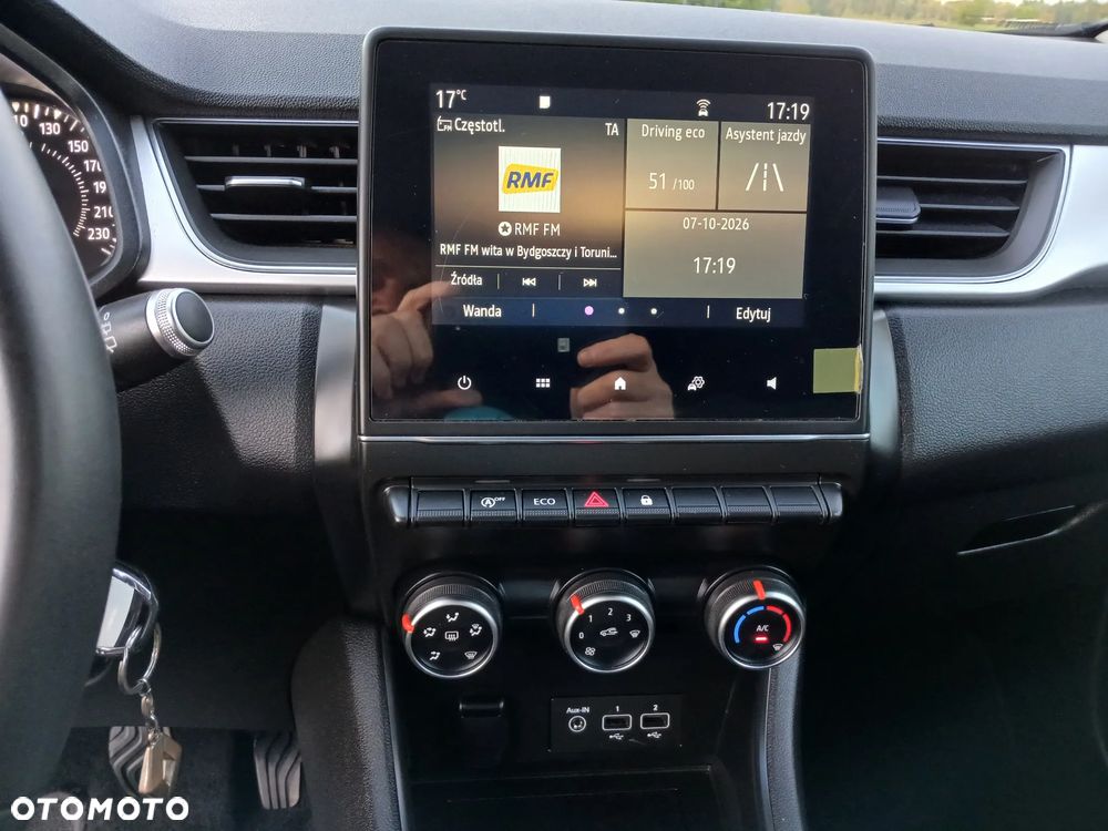 Renault Captur - 4