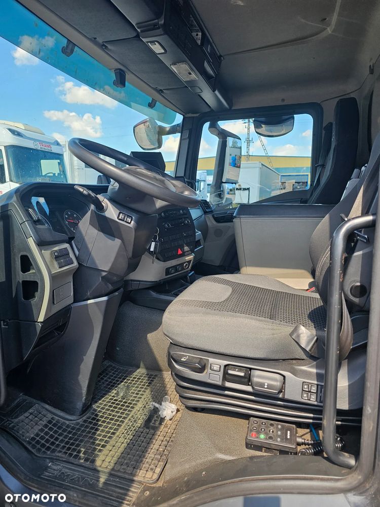 MAN TGL 12.250 z 2022r rozstaw osi 4.25 Nauka Jazdy automat - 9