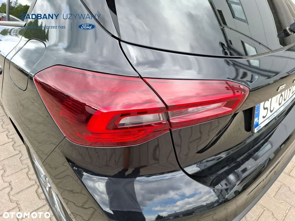 Ford Focus 1.0 EcoBoost mHEV ST-Line X - 12