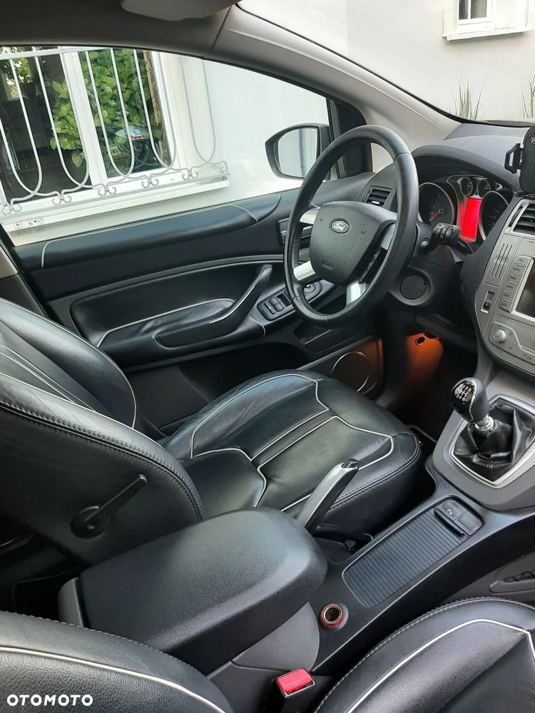 Ford Kuga 2.0 TDCi Individual - 4