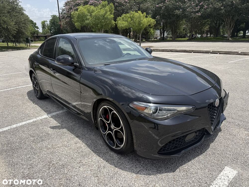 Alfa Romeo Giulia 2.0 Turbo 16V AT8 Veloce - 1
