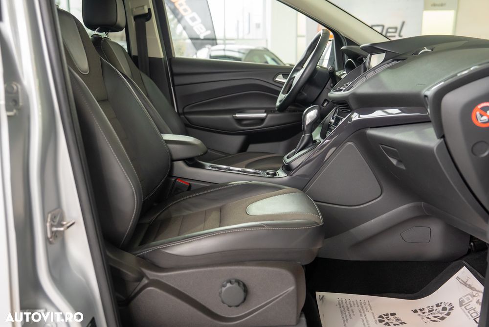 Ford Kuga 2.0 TDCi 4x4 Aut. Business Edition - 17