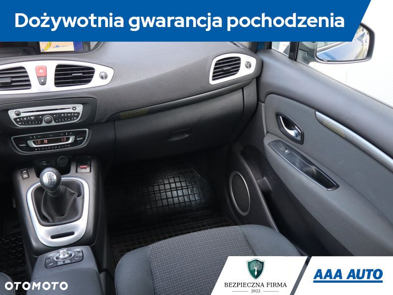 Renault Scenic - 9