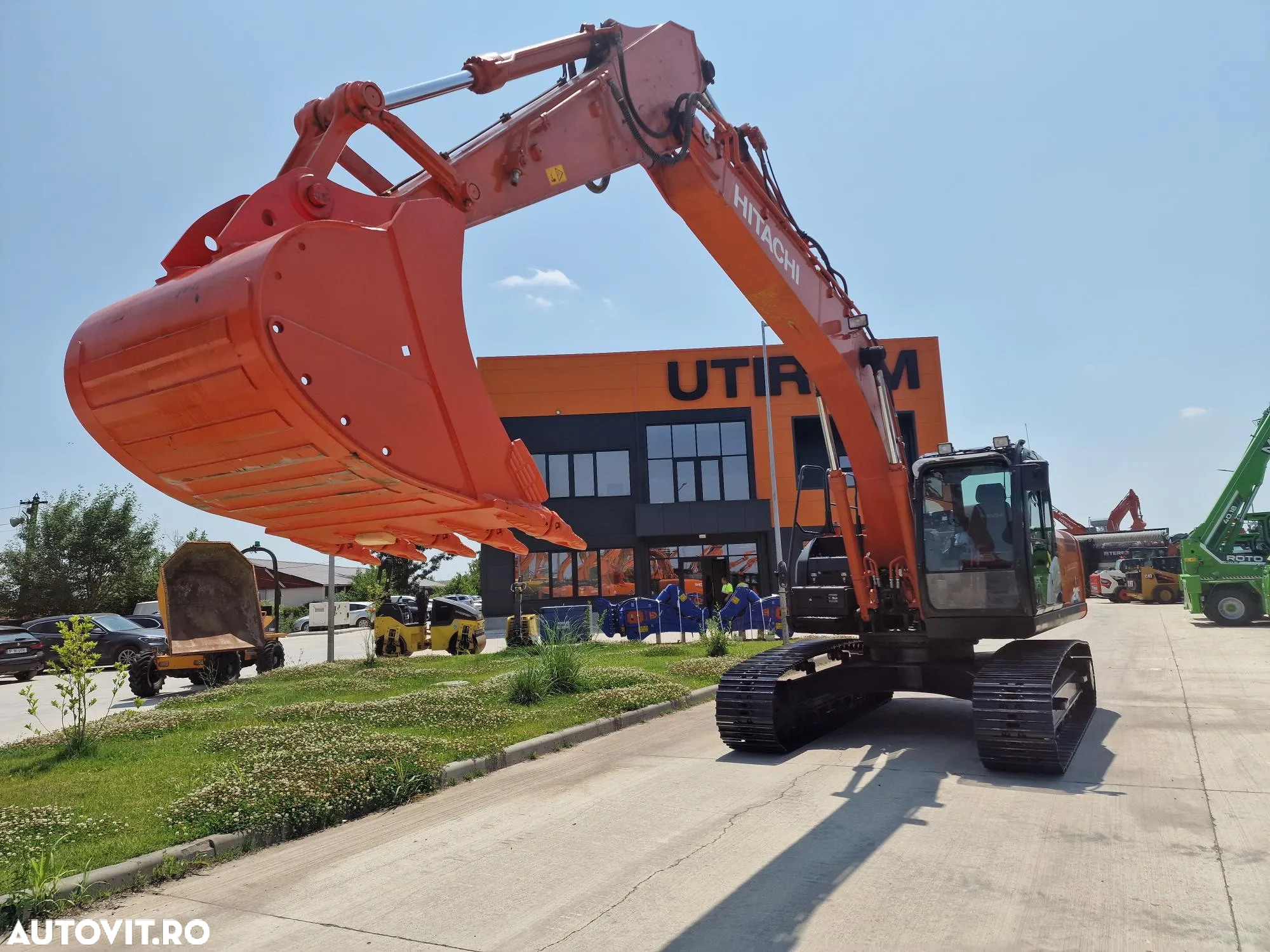 Hitachi ZX210, 2019, 23t, 4.888h, cupa NOUA 1,3mc-96.900 EUR+Tva, camera spate, camere laterale, inst picon, aer cond climatronic, consum 11l/h,. 3 pompe hidr HITACHI, inst picon, lant 90% ok 480h mars, posbilitate leasing 4 ani-PROMOTIE 96.900 EUR+Tva - 15