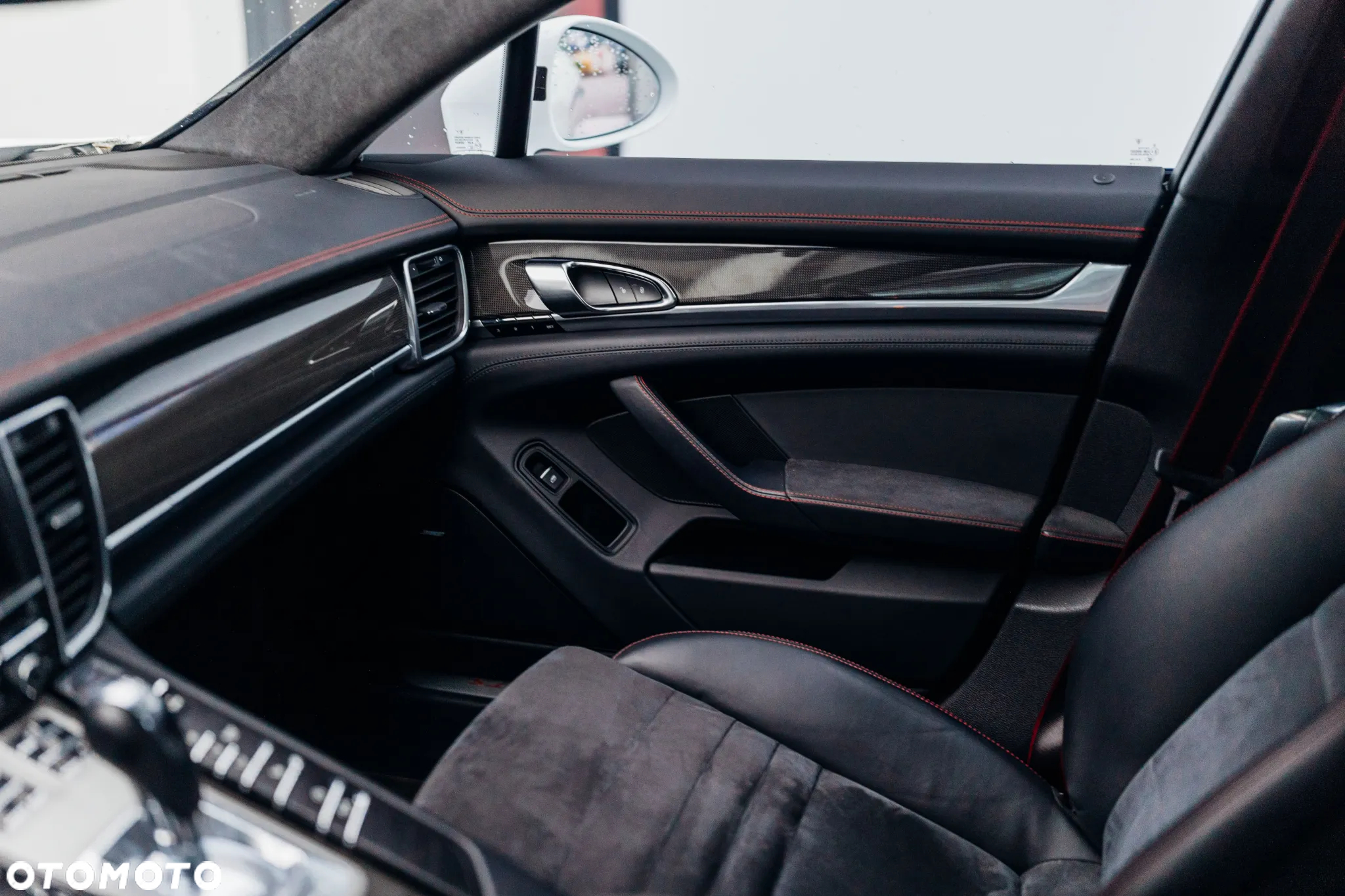 Porsche Panamera GTS - 29