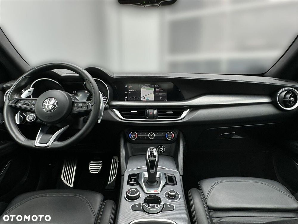Alfa Romeo Stelvio 2.0 Turbo Veloce Q4 - 7